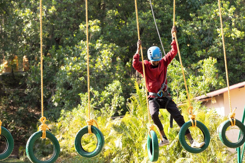Ropes course (team building)