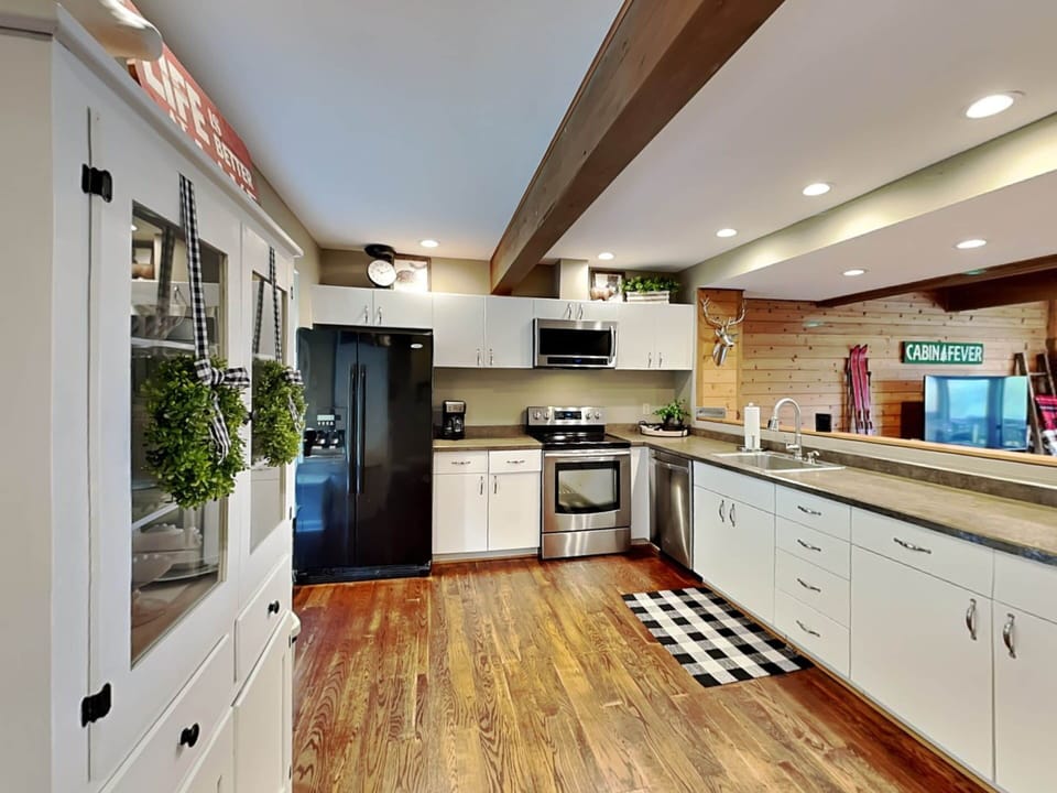 Studio (2 Bedrooms) | Property amenity