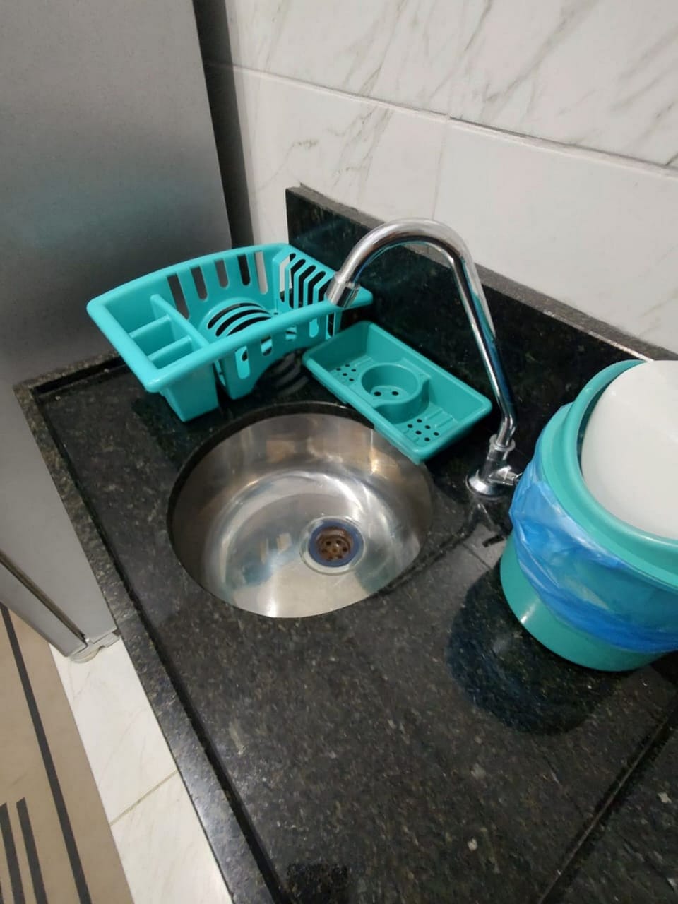 Basic Suite | Private kitchen | Microwave, coffee/tea maker, cookware/dishes/utensils, dining tables