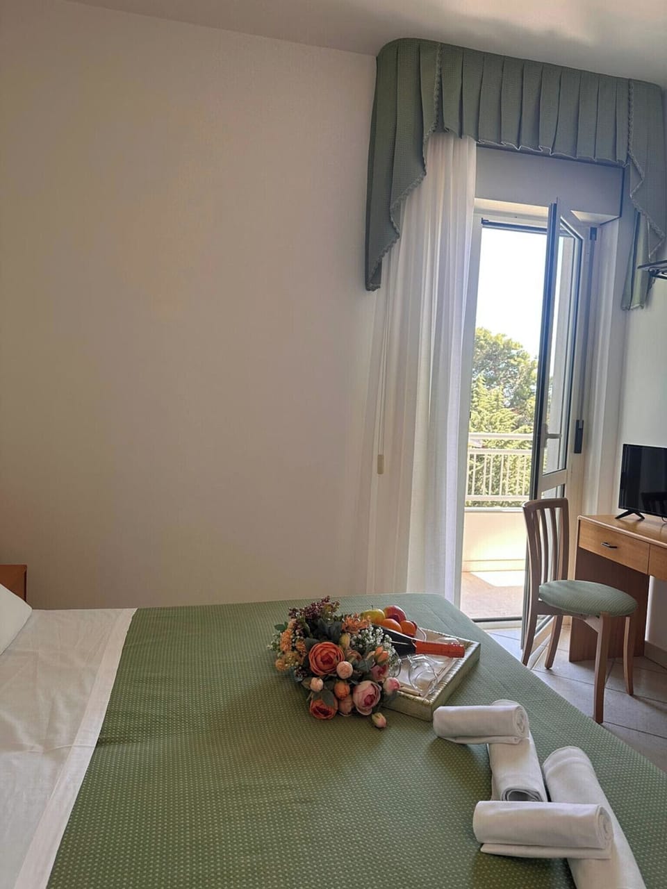 Standard Double or Twin Room | Desk, free WiFi, bed sheets