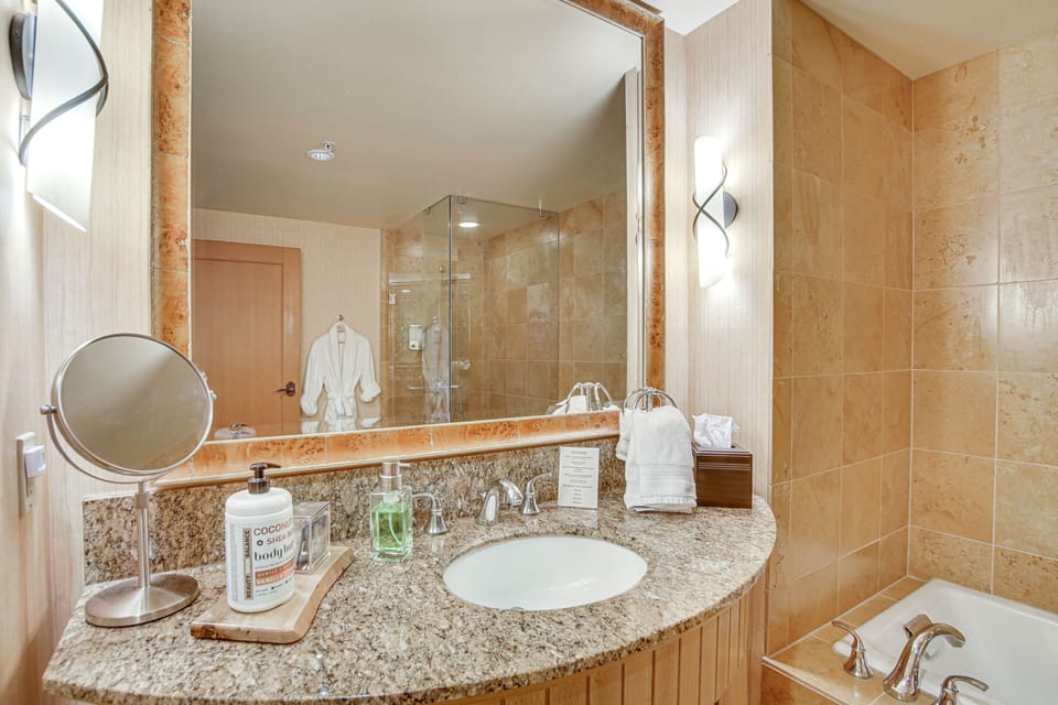 Pet-friendly Cle Elum Condo - Hike, Ski & Relax! Apartment in Kittitas County