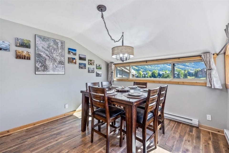 Condo, 3 Bedrooms | Dining