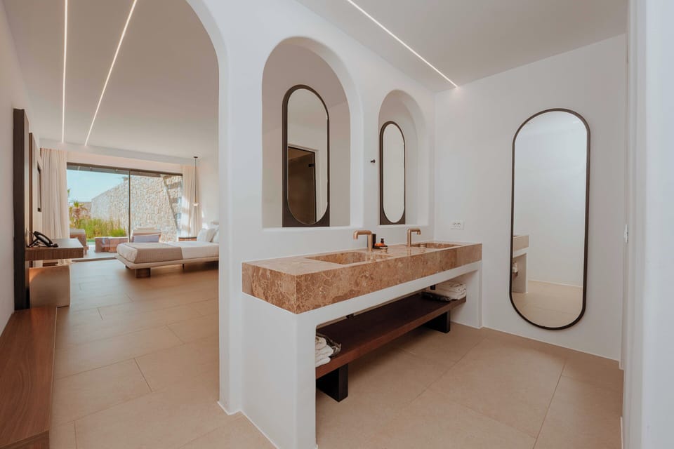 Executive Suite Garden View with Private Pool | 1 bedroom, premium bedding, in-room safe, desk