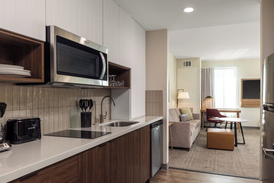 Premium bedding, pillowtop beds, desk, laptop workspace