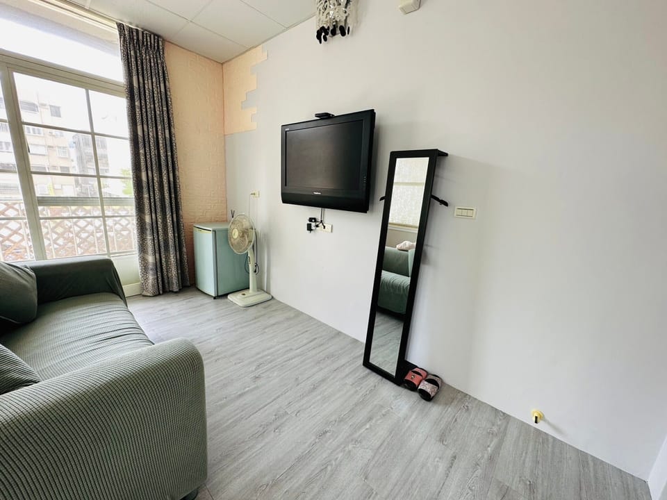 Comfort Double Room | Individually furnished, free WiFi