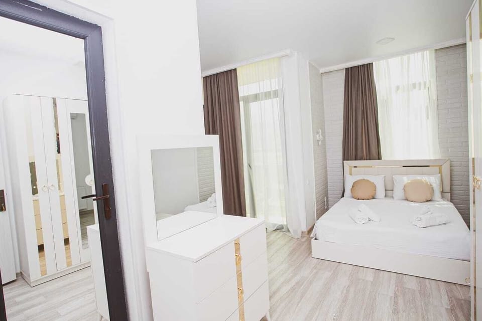 Double Room | Iron/ironing board, free WiFi