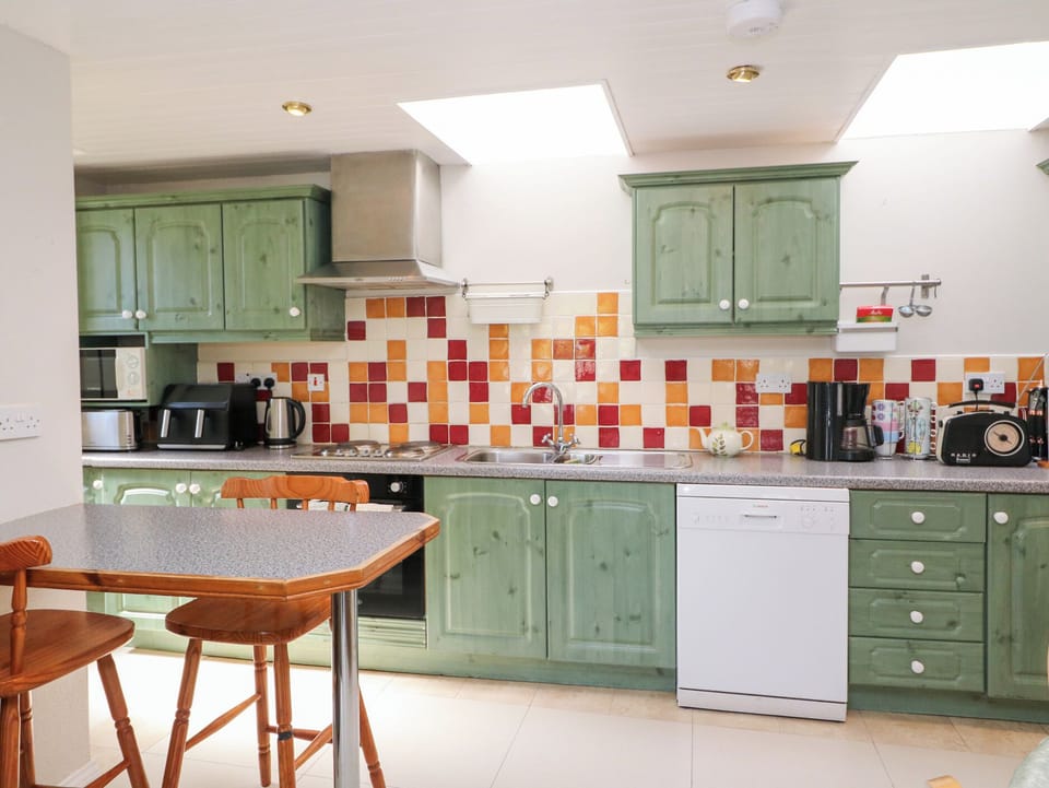 Cottage | Interior