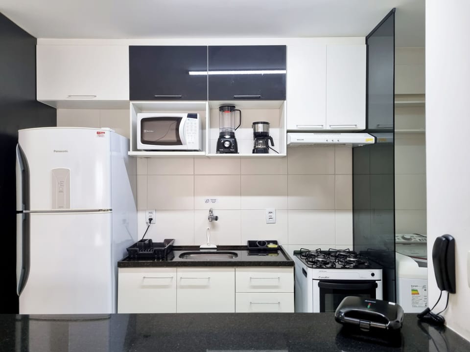 Apartment | Private kitchen | Blender, cookware/dishes/utensils