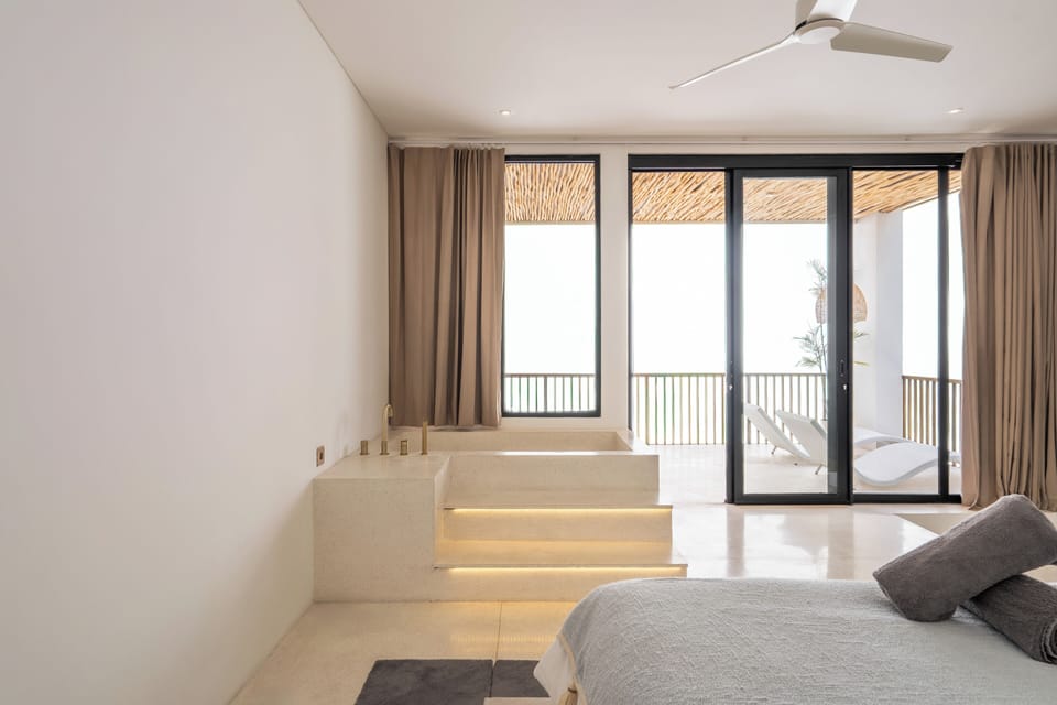 Split Level Apartment | 1 bedroom, in-room safe, desk, soundproofing