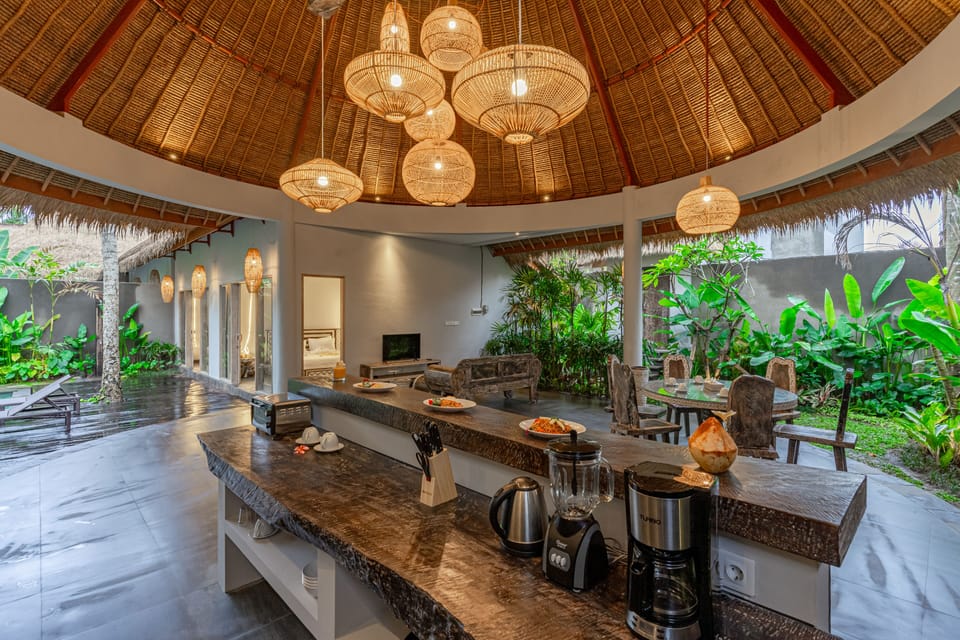 Luxury Villa | Private kitchen | Full-size fridge, microwave, oven, stovetop