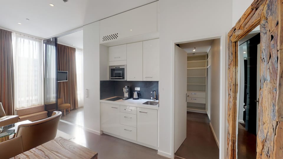 Private kitchenette