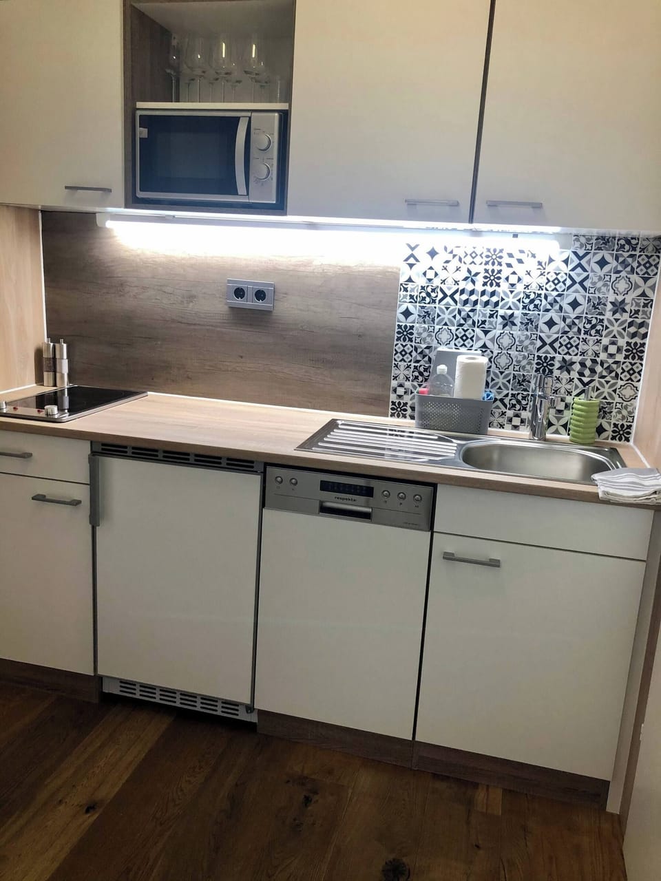 Apartment, 1 Bedroom, Smoking, Mountain View | Interior