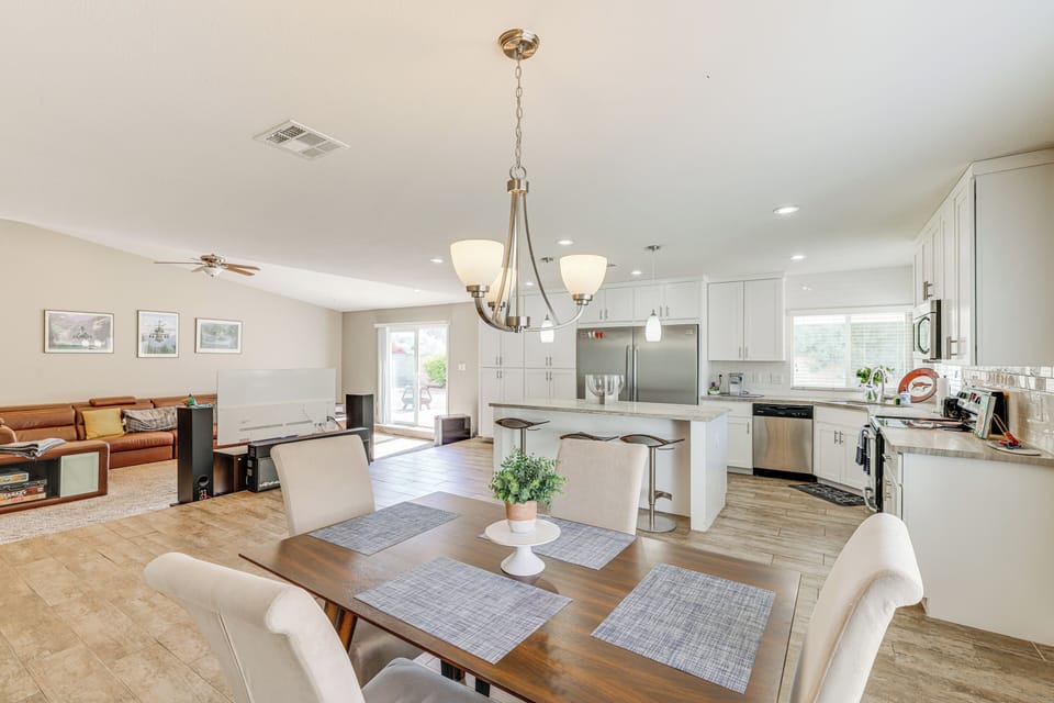 House (2 Bedrooms) | Interior