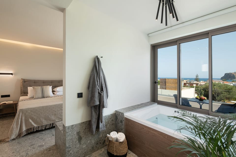 In-room safe, desk, blackout drapes, soundproofing