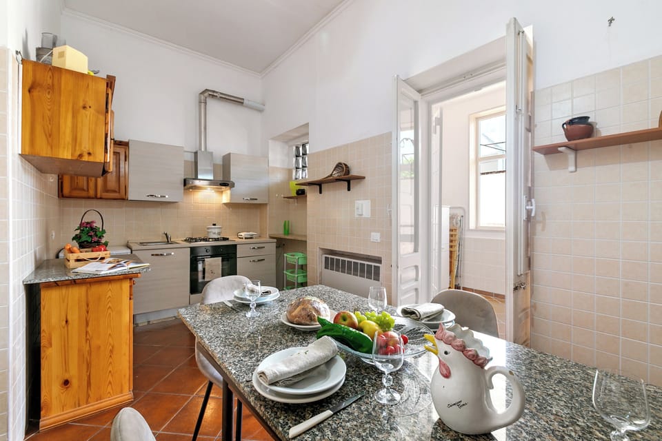 Standard House, Multiple Bedrooms, 2 Bathrooms (Villa Isidoro Sea View) | Dining