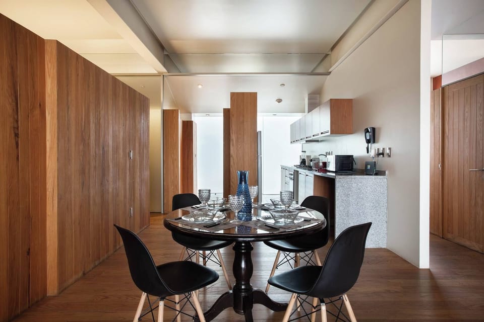 Apartment, 3 Bedrooms, Balcony, Garden View | Dining