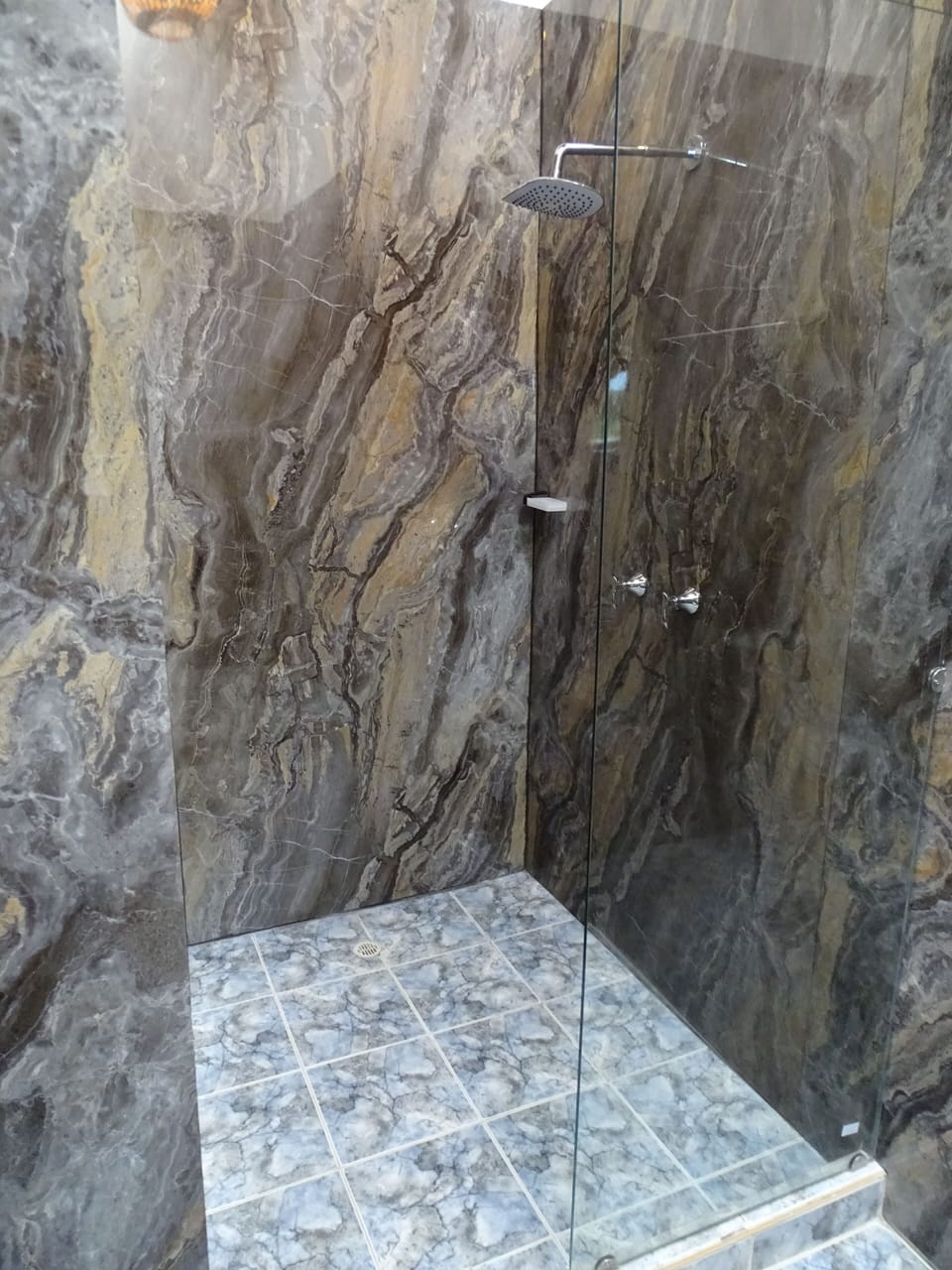Quadruple Room, Balcony | Bathroom | Shower, rainfall showerhead, towels