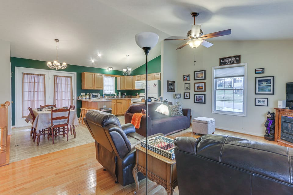 House (3 Bedrooms) | Interior