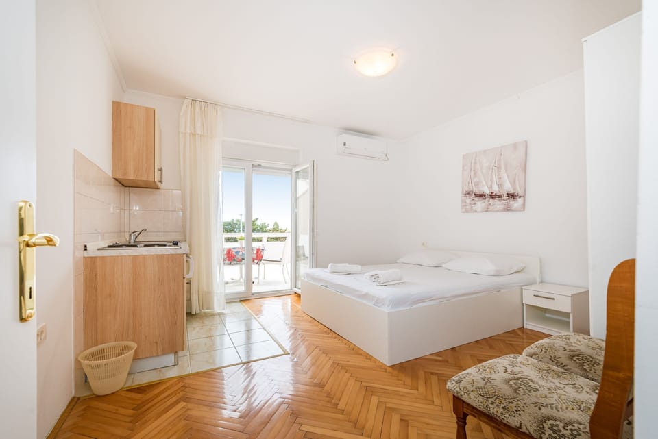 Studio, Balcony, Garden View | 1 bedroom