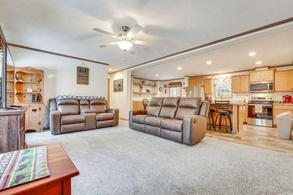 House (3 Bedrooms) | Front of property