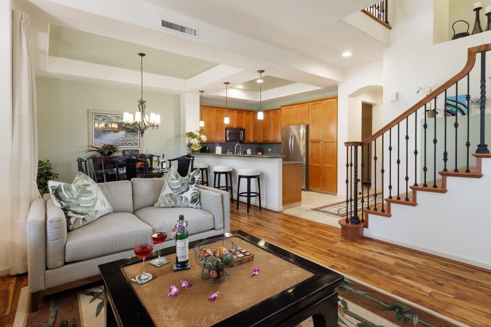 Condo, Multiple Beds (Fairways at Mauna Lani #203) | Living area