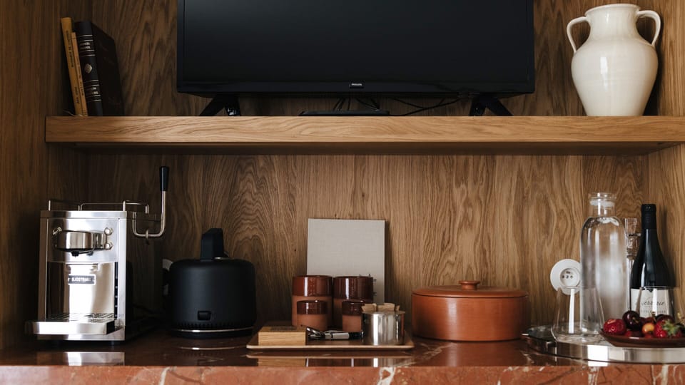 Classic Room | Premium bedding, minibar, in-room safe, blackout drapes