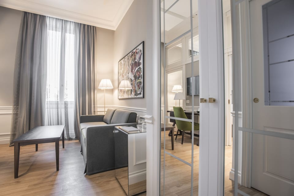 Suite Junior con accesso Spa | Egyptian cotton sheets, premium bedding, memory foam beds, minibar