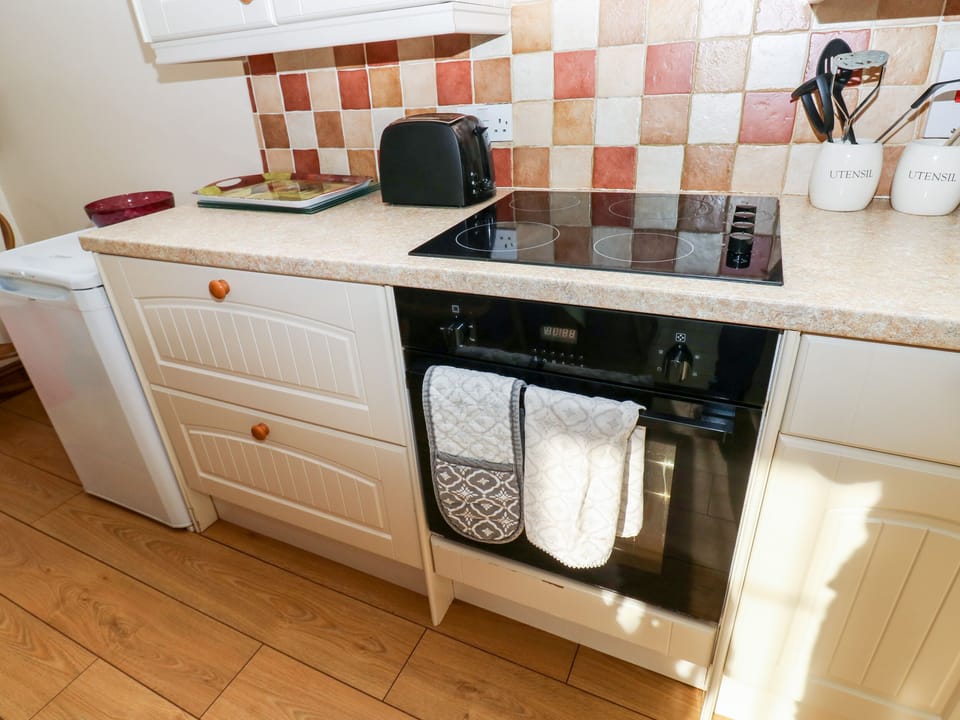 Fridge, dishwasher, electric kettle, toaster