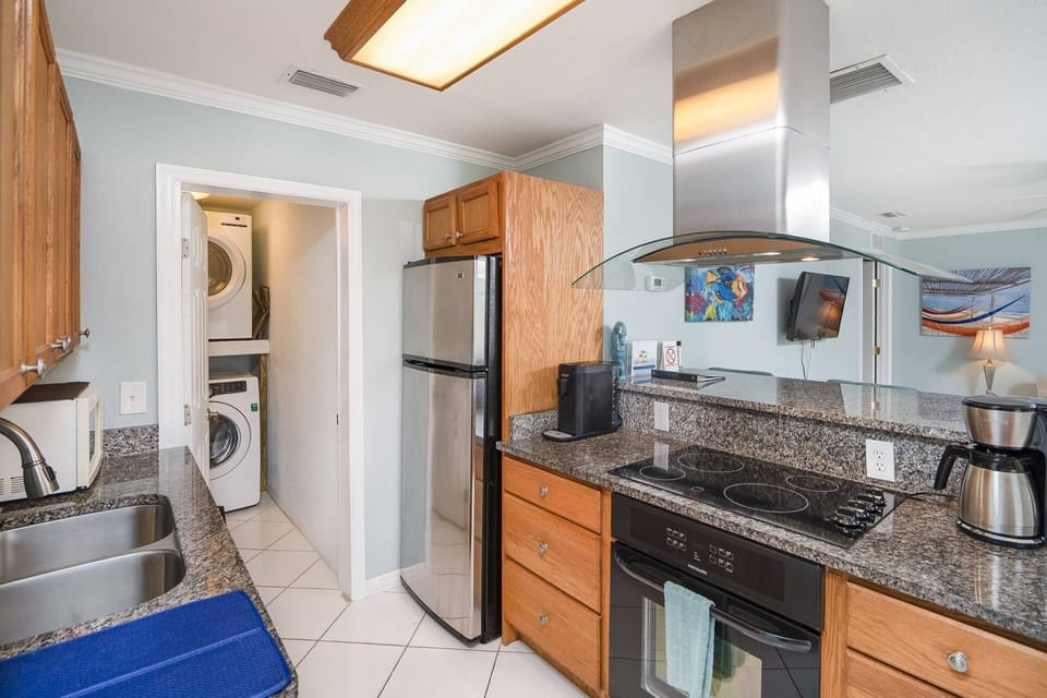 Apartment (Oceans 13 Unit B) | Exterior