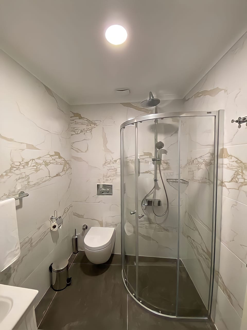 Shower, rainfall showerhead, hair dryer, slippers