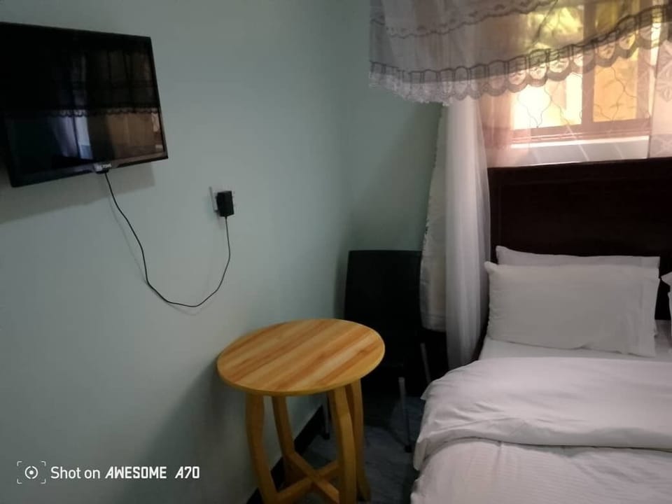 Deluxe Double Room | Free WiFi, wheelchair access