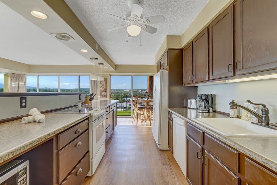 Fridge, microwave, oven, dishwasher