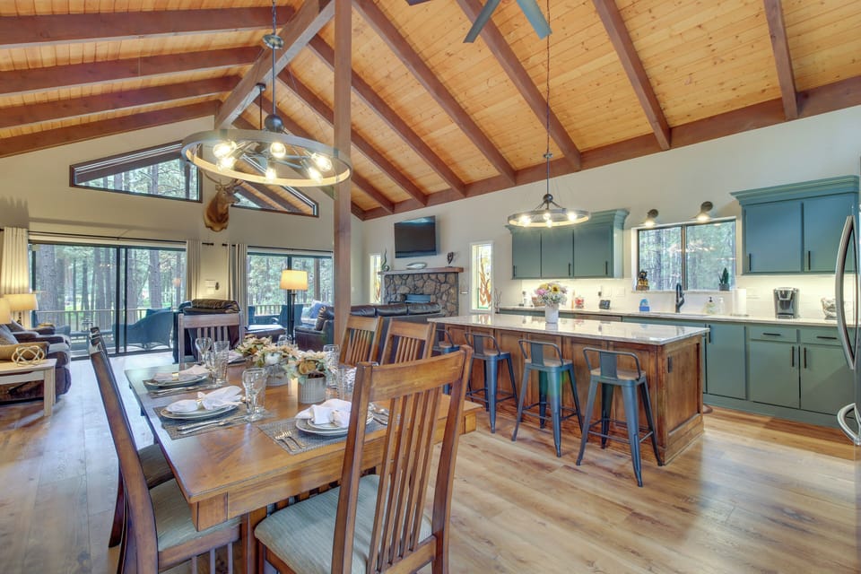 House (3 Bedrooms) | Interior