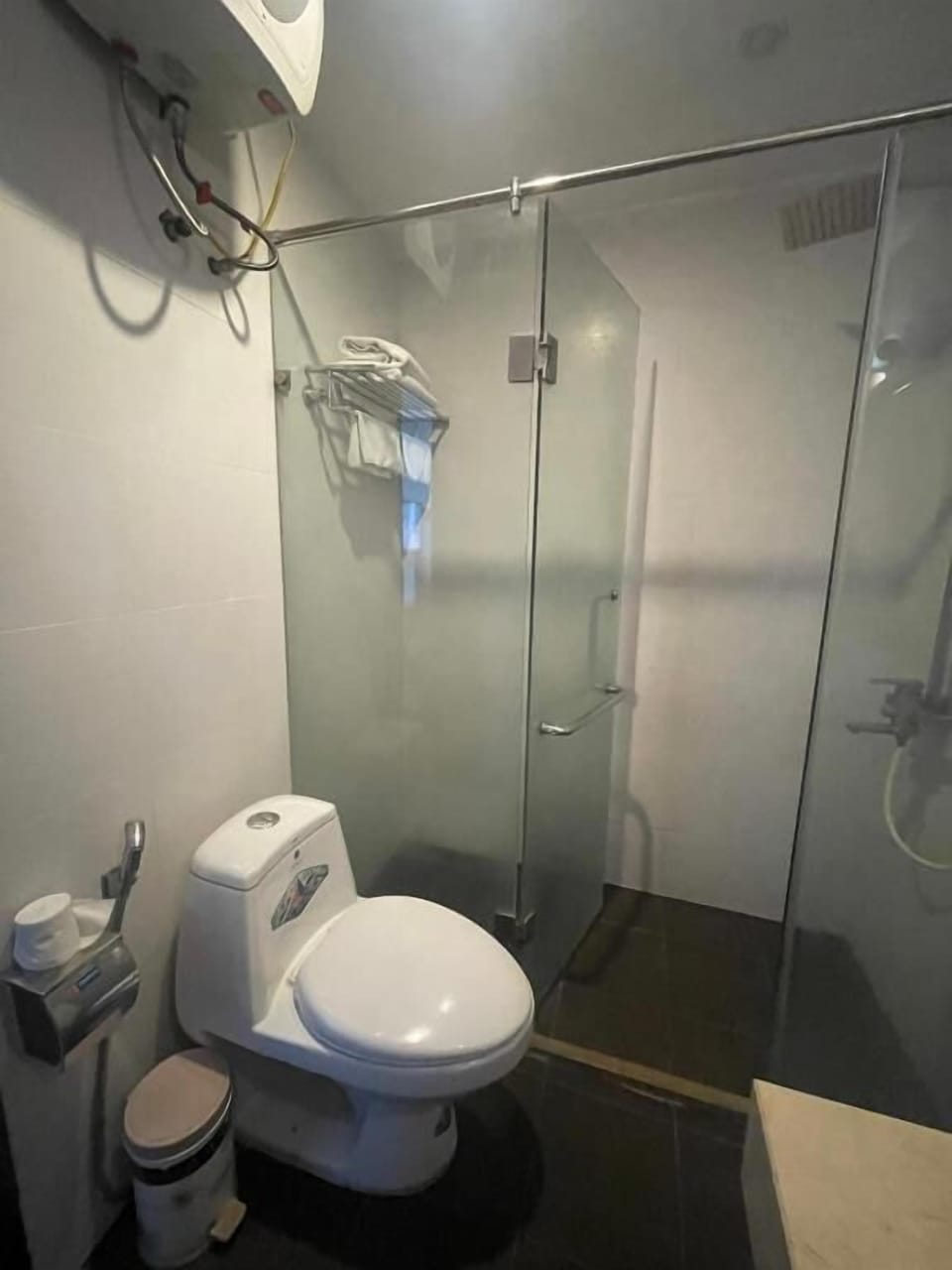 Standard Room | Bathroom