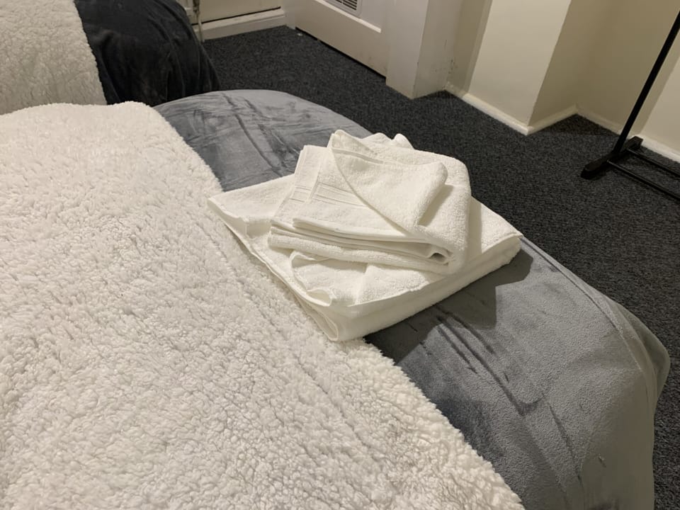 House | 3 bedrooms, iron/ironing board, free WiFi, bed sheets