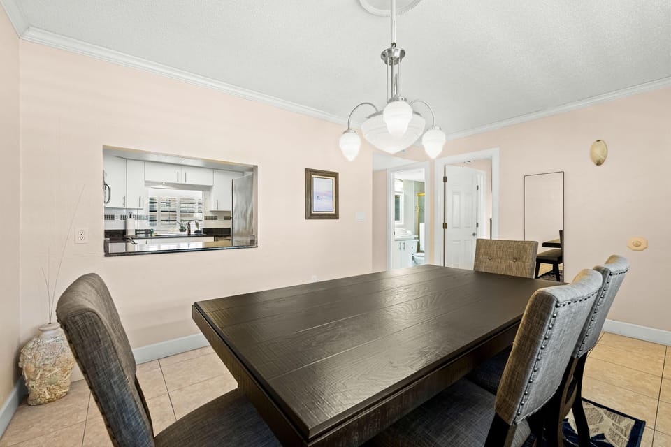 Condo, Multiple Beds (308) | Dining