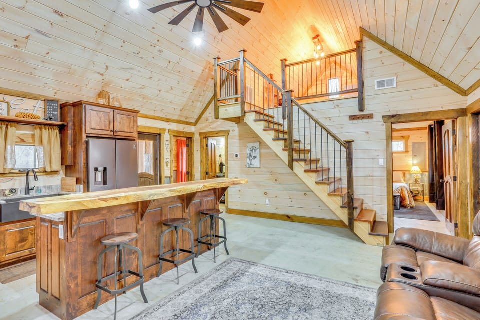 House (2 Bedrooms) | Interior