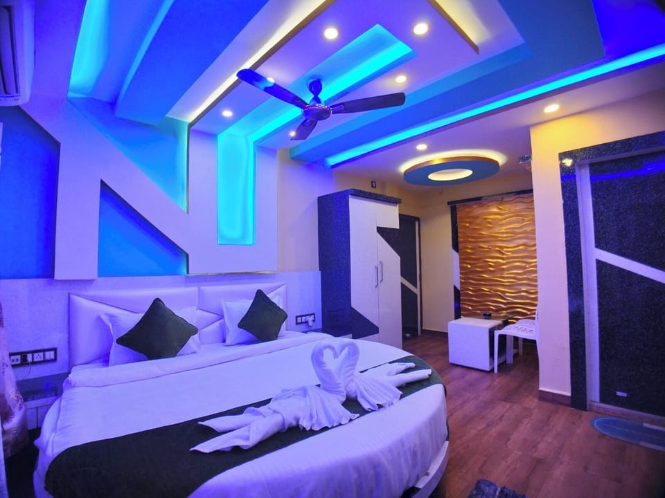 Soundproofing, bed sheets