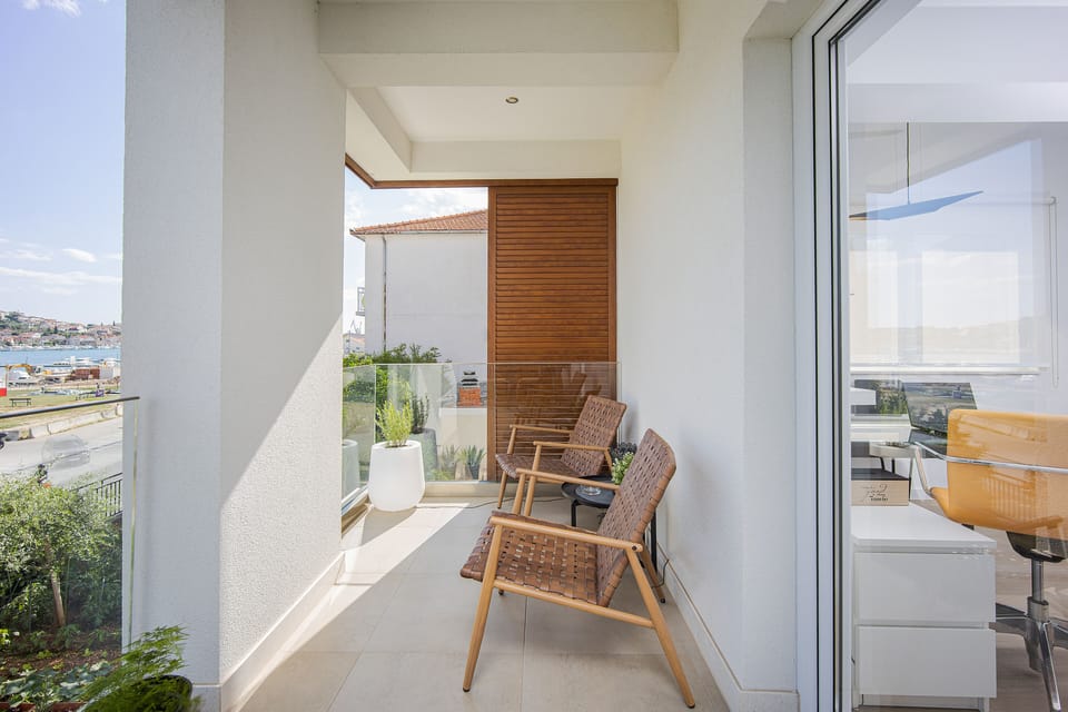 Comfort Apartment | Balcony