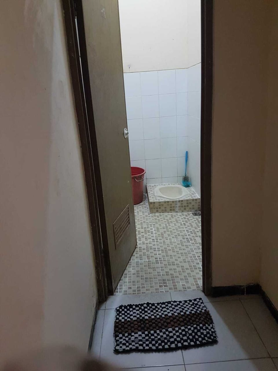 Economy Single Room | Bathroom | Towels