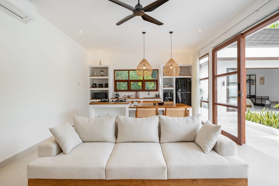Villa, 2 Bedrooms | Living area | 50-inch TV with cable channels, fireplace