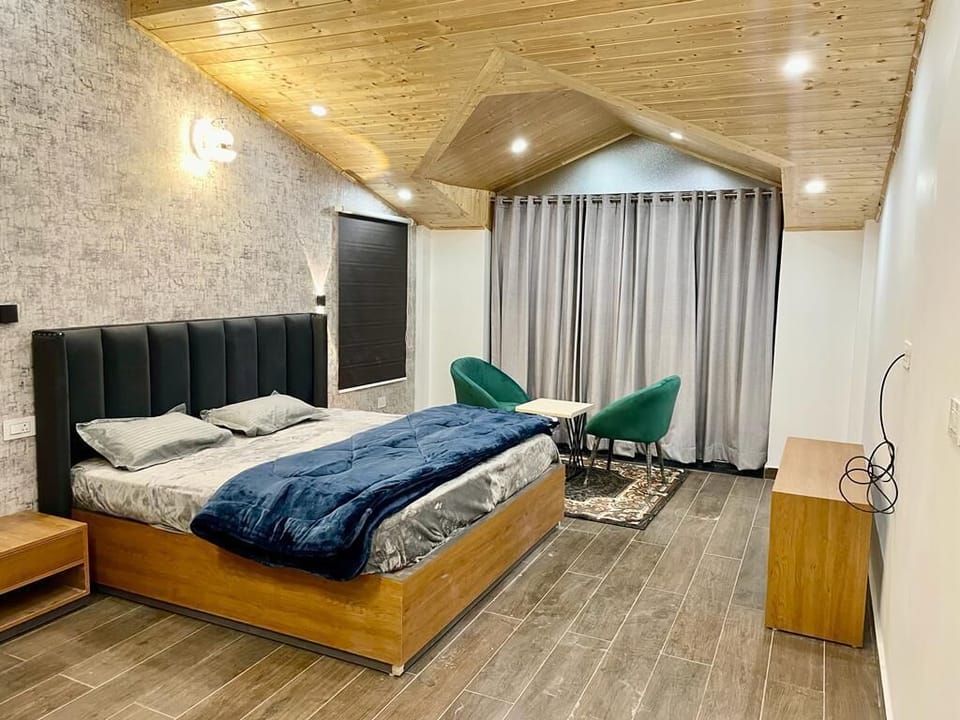 Luxury Room | Free WiFi