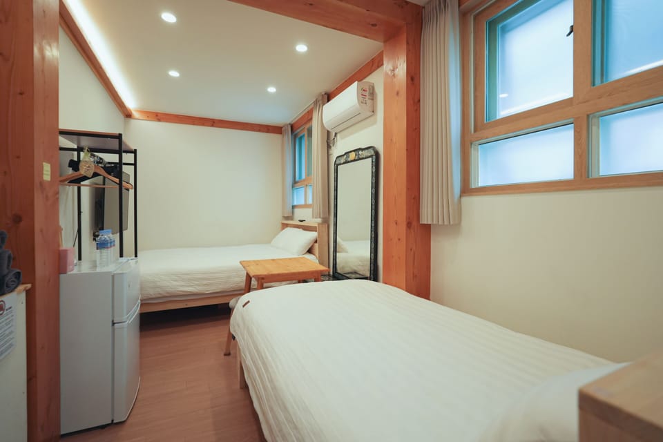 Deluxe Triple Room | City view