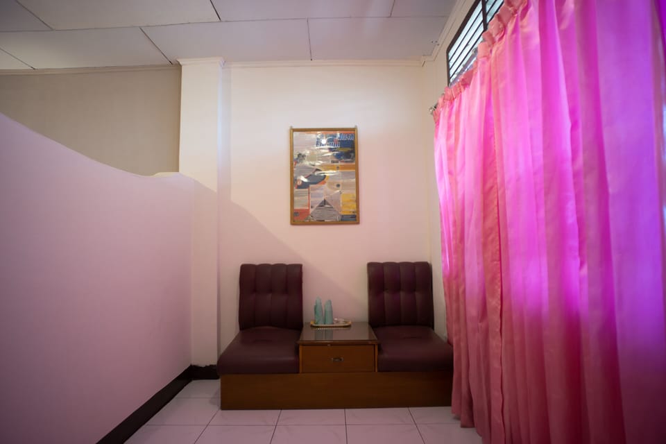 Deluxe Double Room | WiFi (free), bed sheets