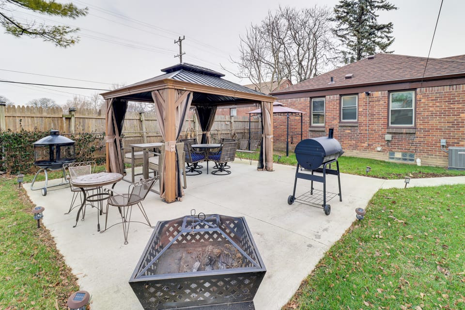 House (2 Bedrooms) | Front of property