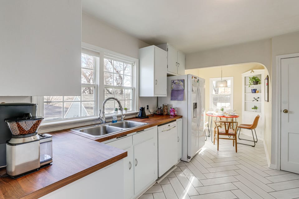 House (2 Bedrooms) | Interior
