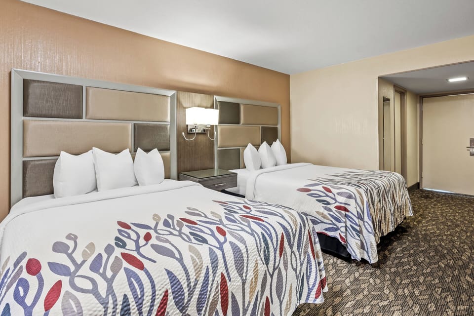 Superior Room, 2 Queen Beds, Non Smoking | Desk, laptop workspace, WiFi (free), individually furnished