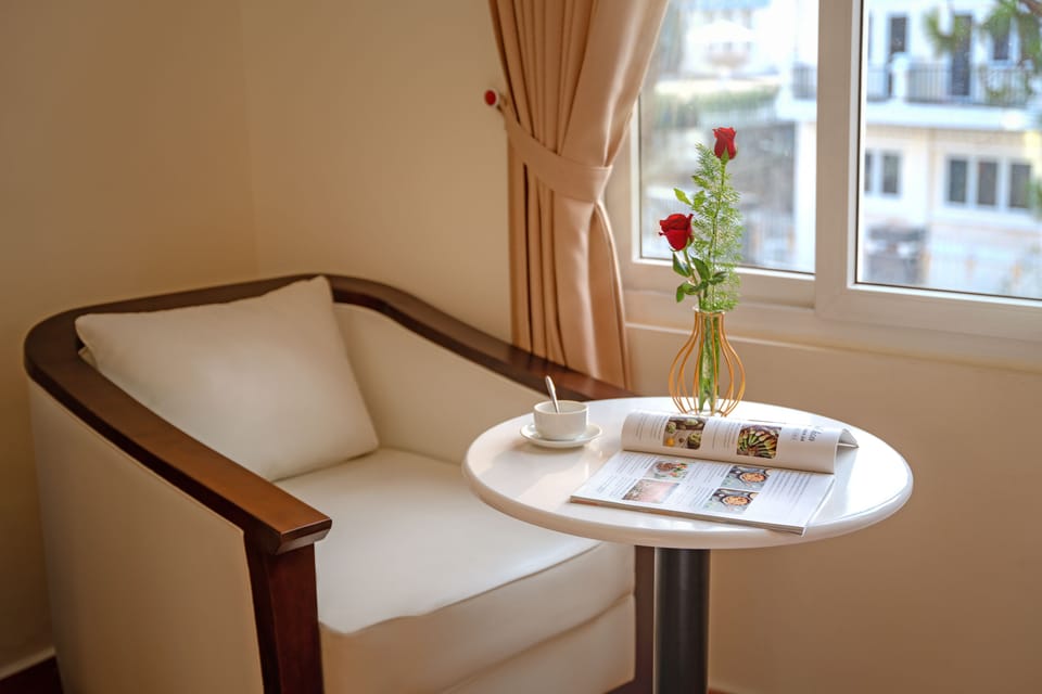 Superior Double Room with Bathtub | Desk, soundproofing, free WiFi, bed sheets