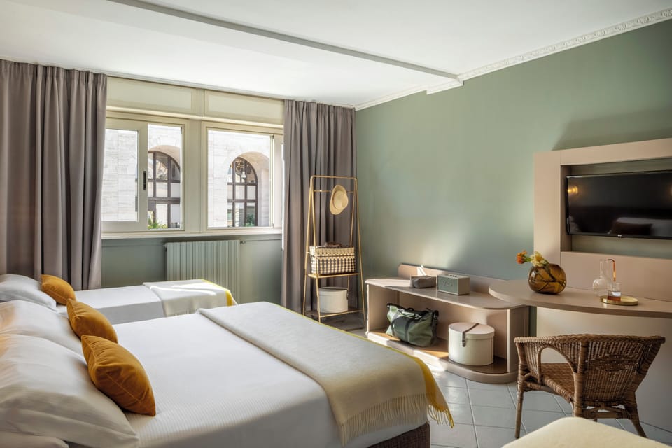 Quadruple Room | Desk, blackout drapes, free WiFi, bed sheets