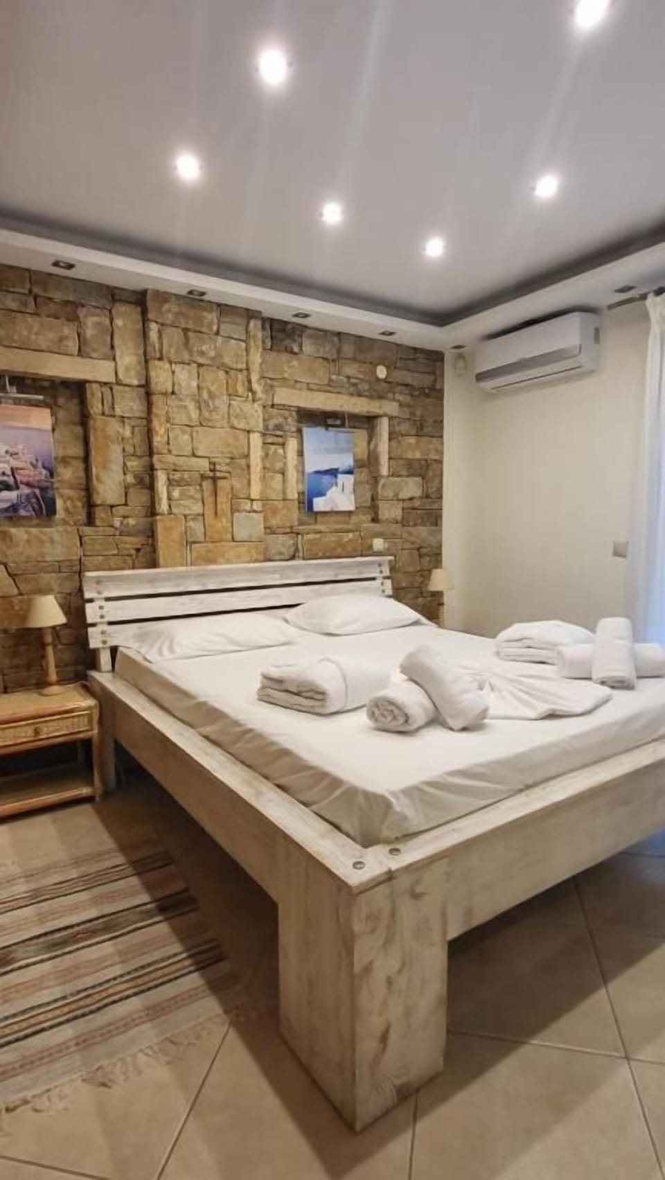 Luxury Villa | 3 bedrooms, in-room safe, iron/ironing board, WiFi (free)